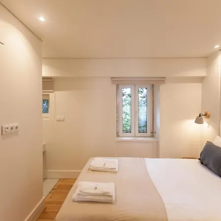 Apartman Flh Principe Real Minimalist Retreat *
